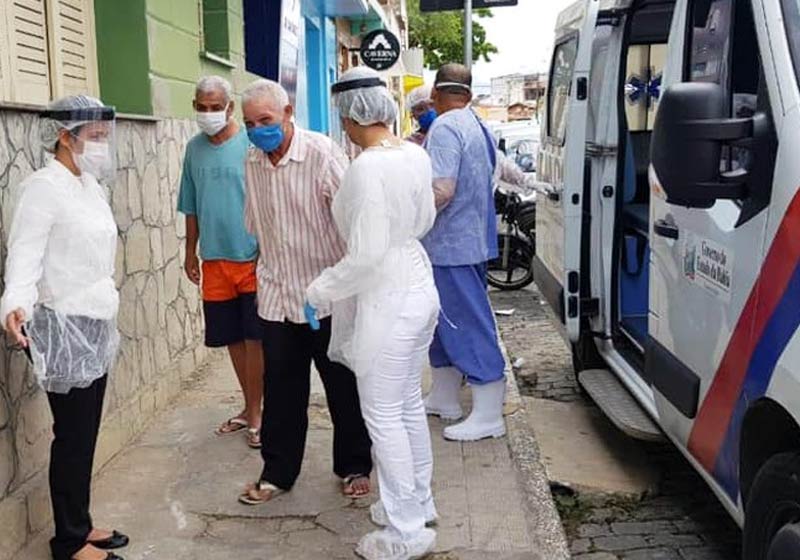 Idoso que venceu covid na Bahia - Foto: Prefeitura de Ipiaú / Divulgação