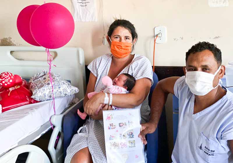 Daniela, Manoela e Francisco - Foto: Divulgação/SES-DF
