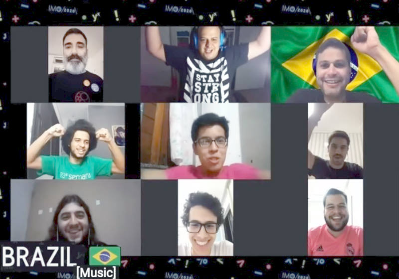 Equipe brasileira durante cerimônia de apresentação da IMO 2020 Foto: IMPA