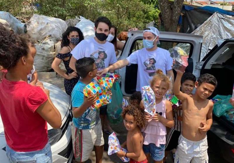 Brinquedos doados por Mc Mirella - Foto: divulgação