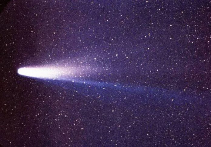 ceu_outubro Poeira deixada pelo Cometa Haley Foto: Nasa