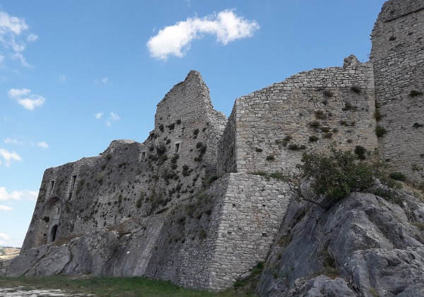 O Castelo em ruínas da cidade Foto: C.Castropignano