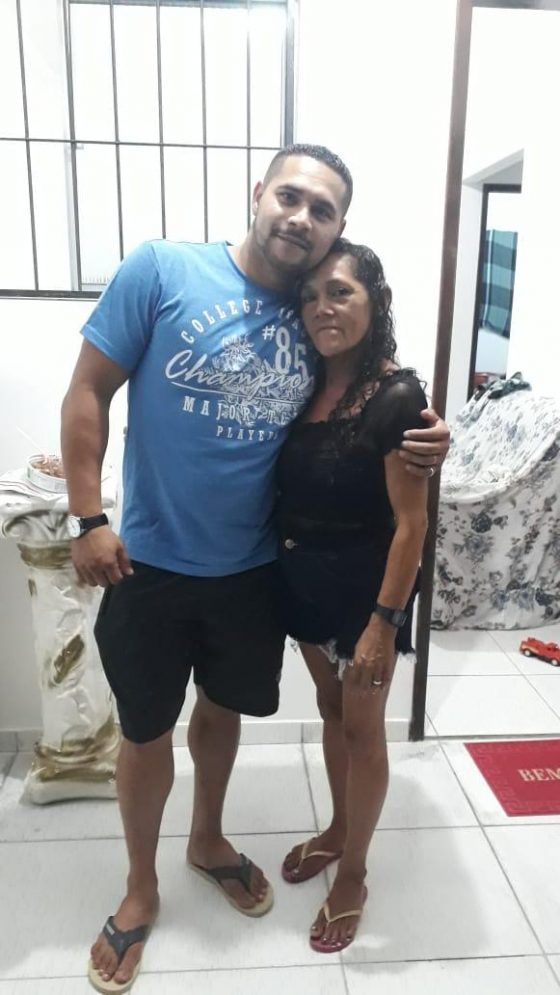 Antonio Carlos e a mãe - Foto: arquivo pessoal