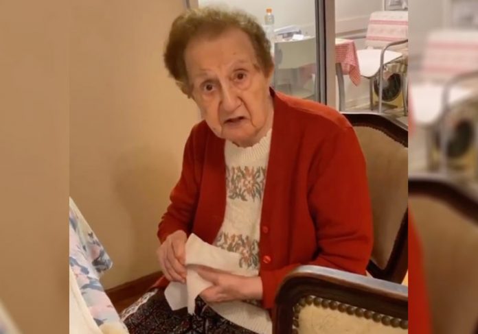idosa-bronca-covid-close Elsa Soslowska, 97 anos - Foto: reprodução / redes sociais