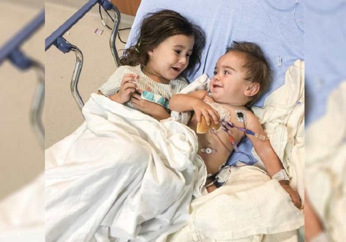 Olivia e Eli no dia do transplante/2019 - Foto: Família Vasquez