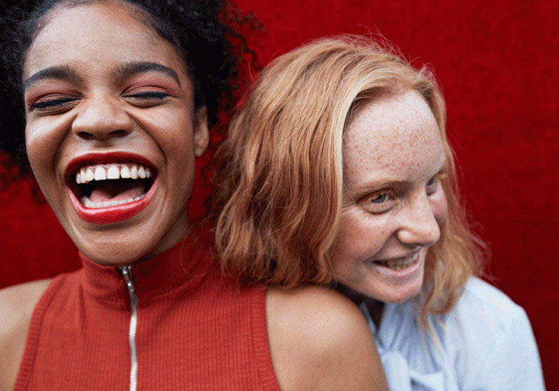 Garotas felizes - Foto: Klaus Vedfelt/Getty Images