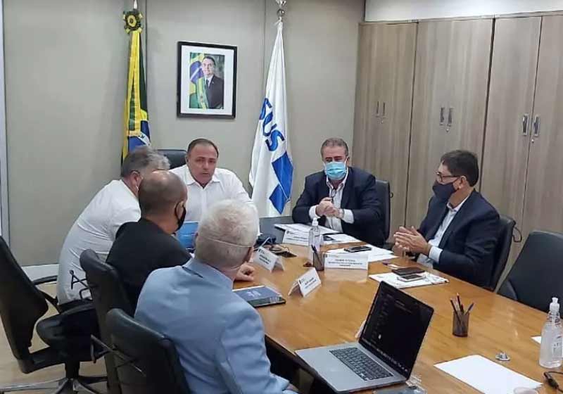 Ministro Pazuello se reuniu com 130 prefeitos - Foto: Divulgação/FNP