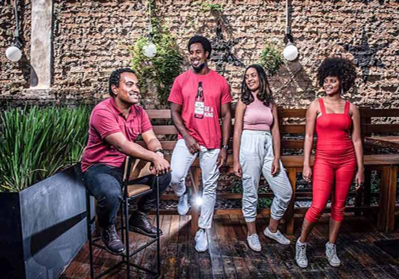 Estagiários do programa Representa da Ambev - Foto: Germano Lüders / Exame