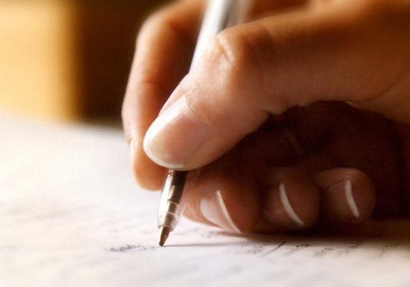 Candidato fazendo um dos concursos públicos abertos no Brasil - Foto: divulgação / Prefeitura de Mossoró