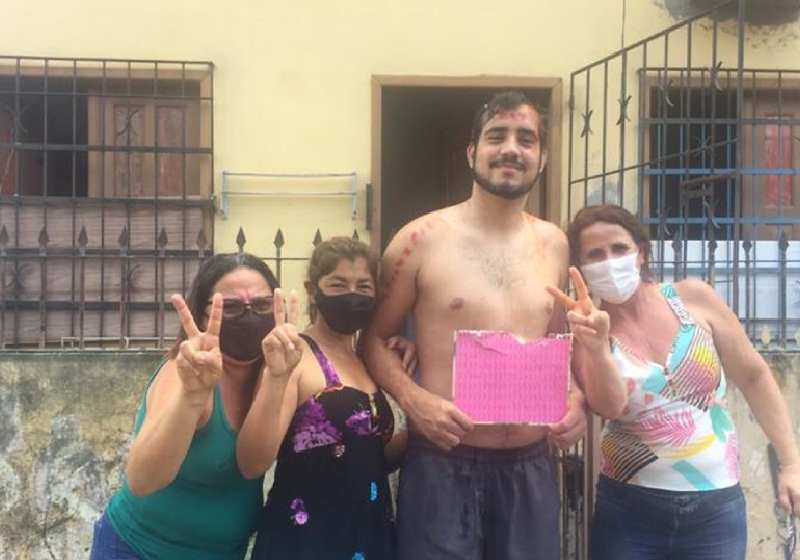 A família de Joel Silva, que passou em 2º lugar em Medicina - Foto: arquivo pessoal