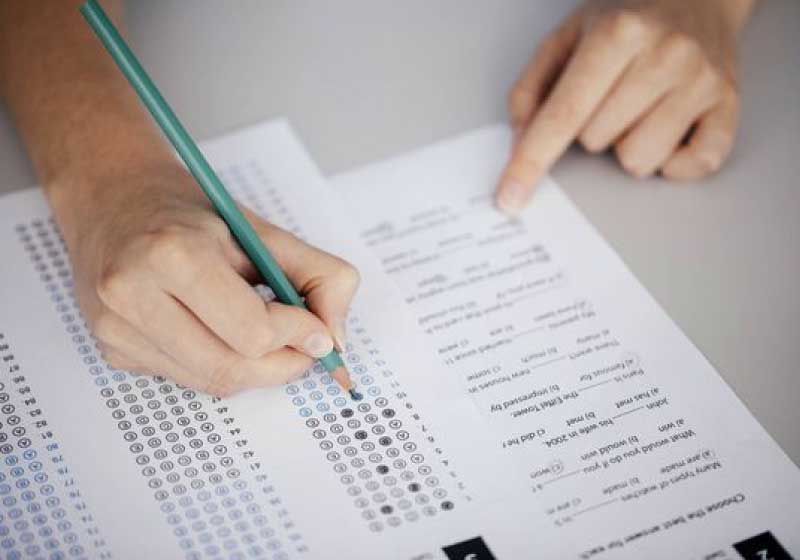 Concursos públicos abertos têm vagas para todos os níveis de escolaridade. - Foto: reprodução