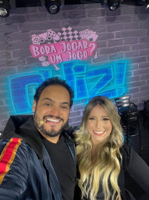 Matheus Ceará e Bianca Campos durante a live - Foto: divulgação