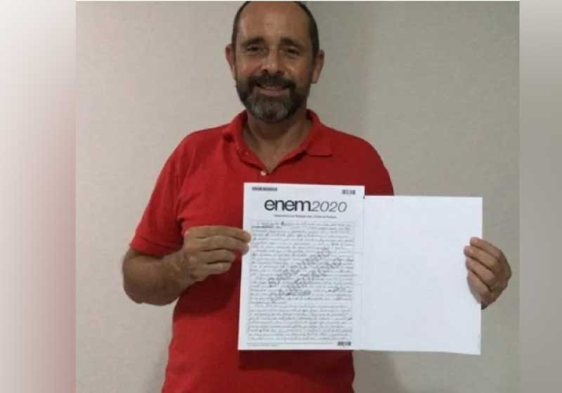 Alexandre Camilo quer tentar uma vaga para curso de letras após conseguir 940 pontos na redação do Enem - Foto: arquivo pessoal