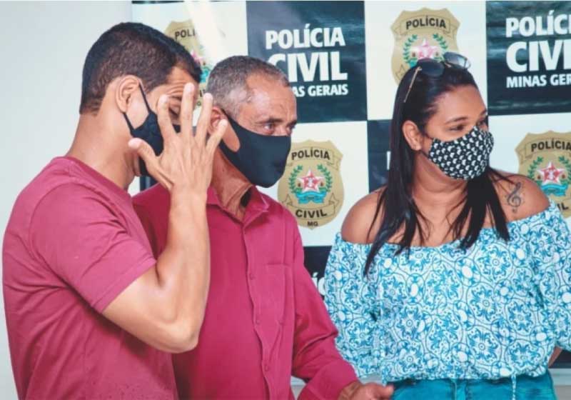Polícia Civil ajuda em reencontro de pai e filhos. O momento foi emocionante! - Foto: reprodução Correio de Minas