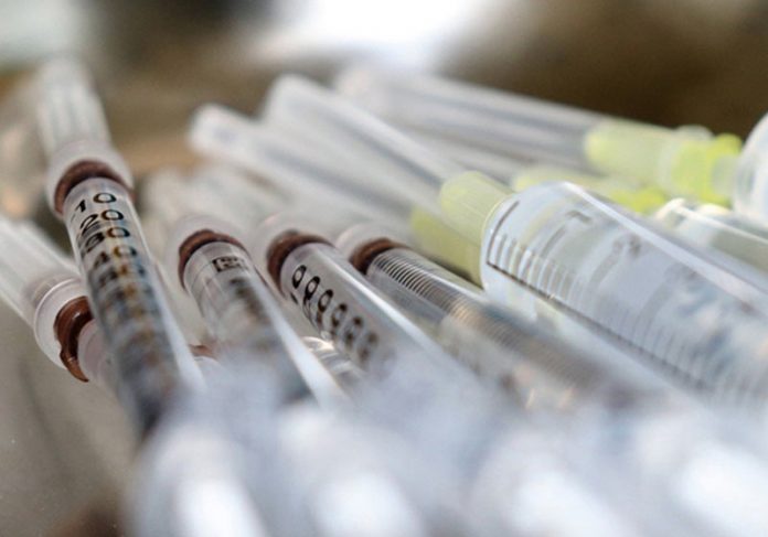 Seringas de vacina - Foto: Pixabay /Jornal da USP