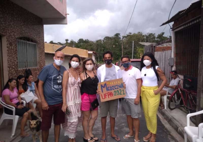 Adailson trabalhou como pedreiro na pandemia para ajudar a família. - Foto: arquivo pessoal