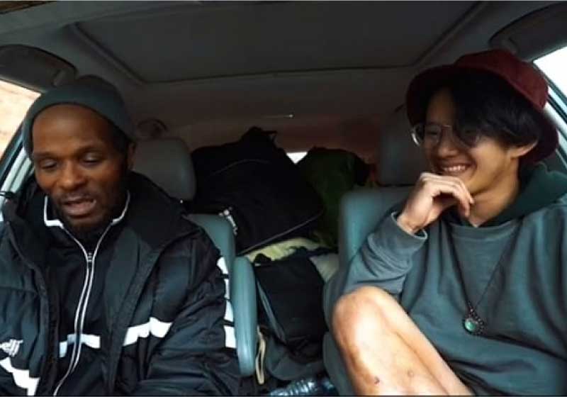 Phillip arrecadou R$ 88 mil para Mike poder sair das ruas. - Foto: reprodução