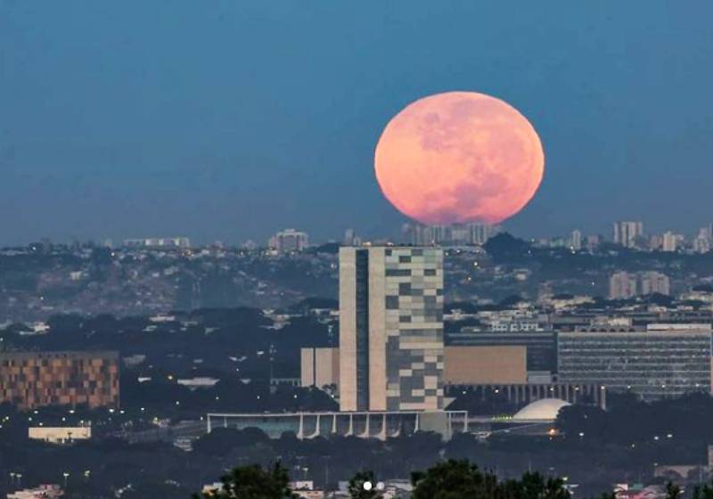 Lua de Sangue em Brasília nesta quarta, 26 - Foto: @FotografiaeAstronomia