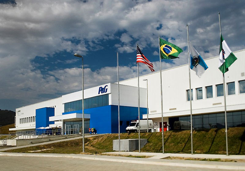 O projeto para capacitar jovens de baixa renda terá aulas online e gratuitas - Foto: divulgação