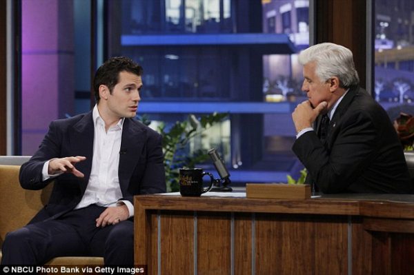 Henry Cavill conta em entrevista que a história aconteceu mesmo - Foto: Foto: NBCU - Getty Images