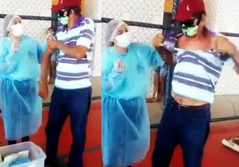Agoniado, seu Josá rasgou a camiseta para receber logo a vacina no CE - Fotos: reprodução / Instagram