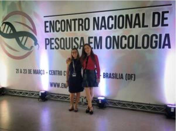 Solange e amiga em congresso - Foto: arquivo pessoal