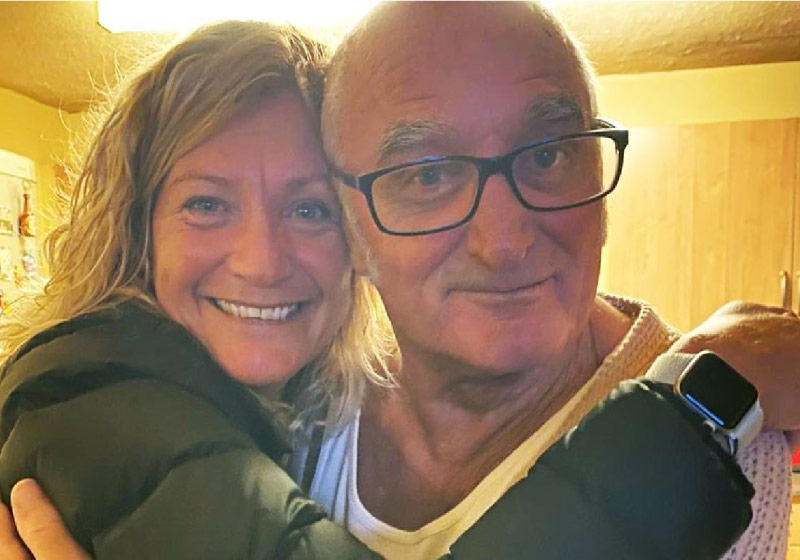 Ann e o pai, Leslie - Foto: reprodução ITV