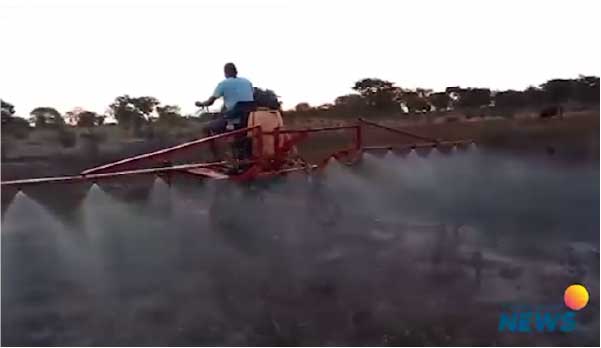 Pulverizador é feito com sucata - Foto: reprodução
