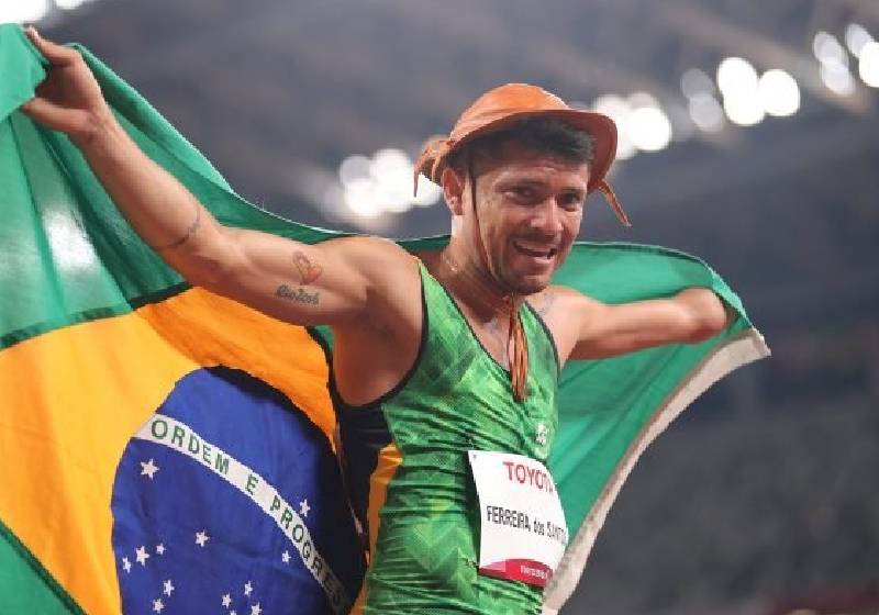 Petrúcio Ferreira bateu recorde paralímpico em Tóquio, o "Bolt brasileiro” - Carmen Mandato / Getty Images