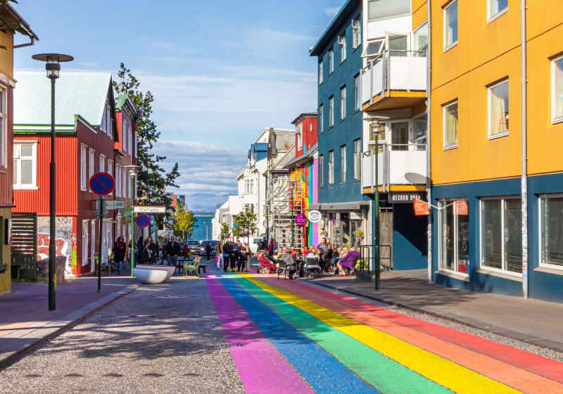 A cidade menos estressante para se viver é Reykjavik, na Islândia (foto acima) - Foto: reprodução Thrillist