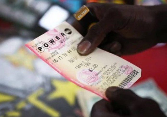Um homem ganhou sozinho R$ 312 milhões na loteria! - Foto: divulgação