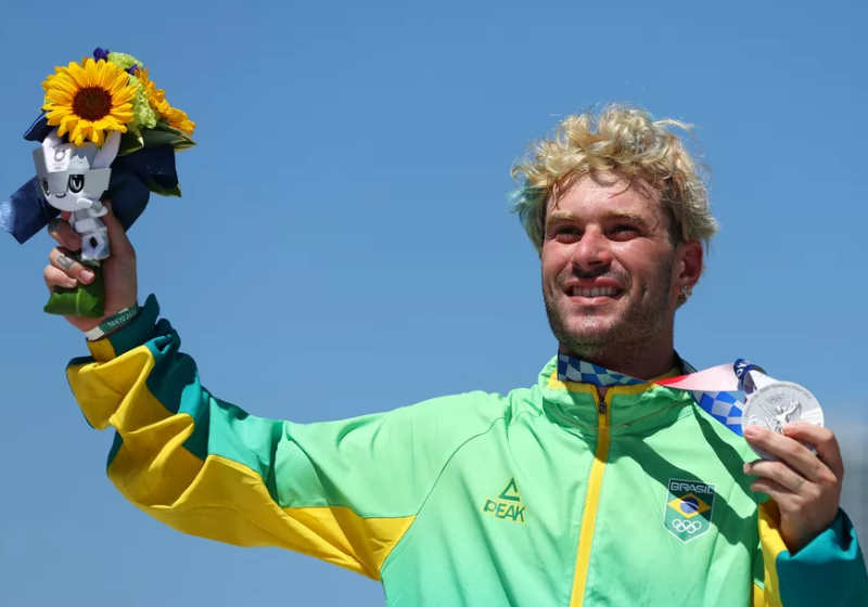 Com a medalha de prata de Pedro Barros, o skate soma 3 de prata Foto: COB