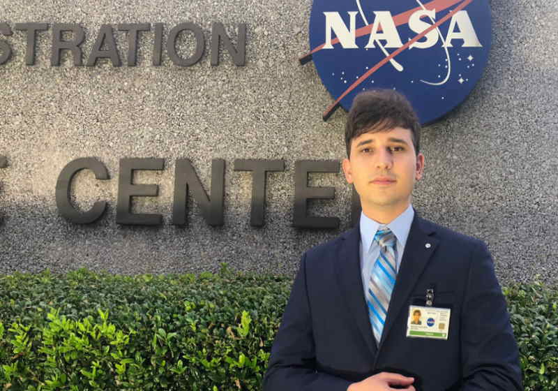 Antonio e mãe foram tentar a sorte nos EUA e acabaram abandonados por um parente Foto: Arquivo Pessoal