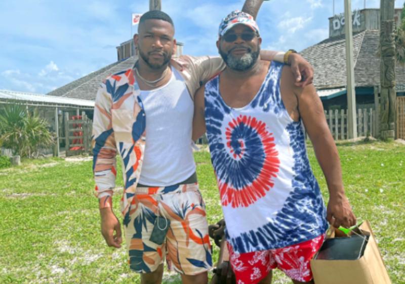 Cameron, de 26 anos, encontrou o pai biológico pelo Instagram - Foto: reprodução/Twitter