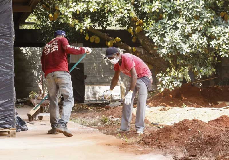 Trabalhadores contratados pelo Casacor Brasília são atendidos por projeto social no Distrito Federal - Foto: Renato Raphael/Sedes