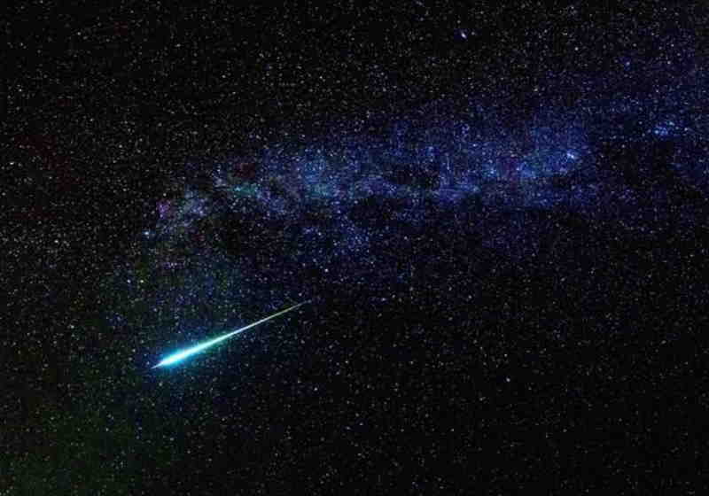 Draconídeos registrados em 2019 - os meteoros são os restos do Cometa 21P / Giacobini-Zinner Foto: reprodução