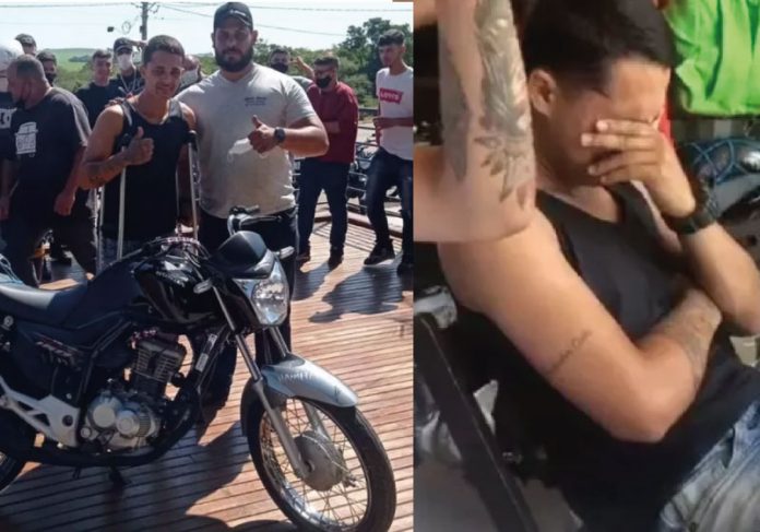 motoboy-capa3 Os motoboys emocionaram o amigo com a vaquinha surpresa que fizeram para consertar a moto dele - Foto: reprodução