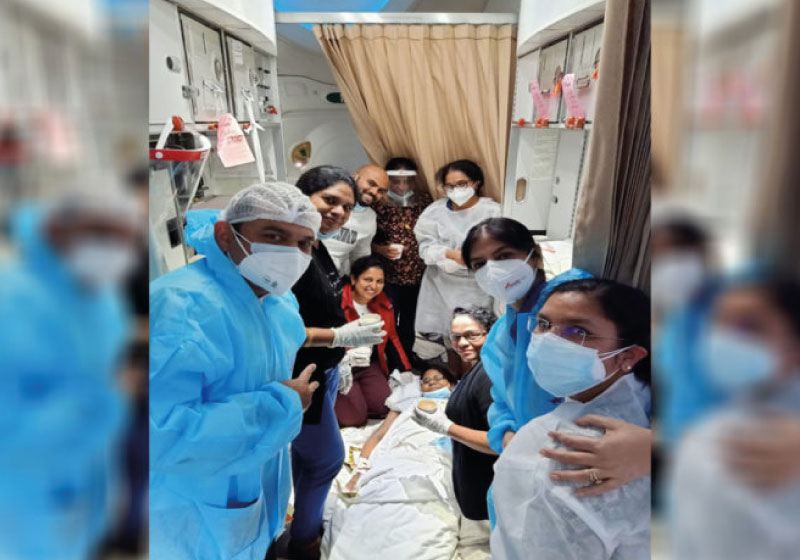 Bebê nasceu com 21 semanas, mas passa bem - Foto: Air India