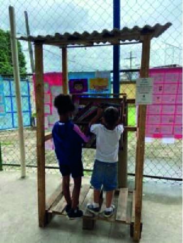 Minibiblioteca na escola - Foto: divulgação