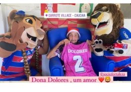 idosa camiseta fortaleza