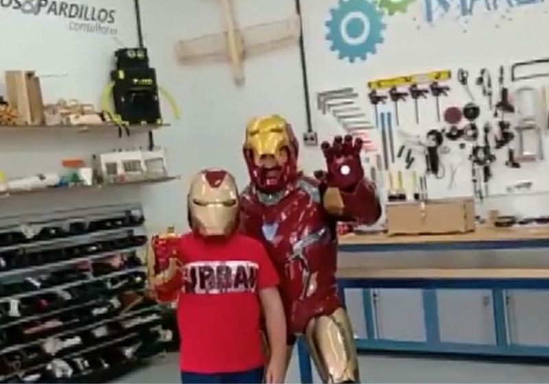 Bruno ganhou a prótese de 20 alunos de Rio Claro - Foto: Reprodução/EPTV