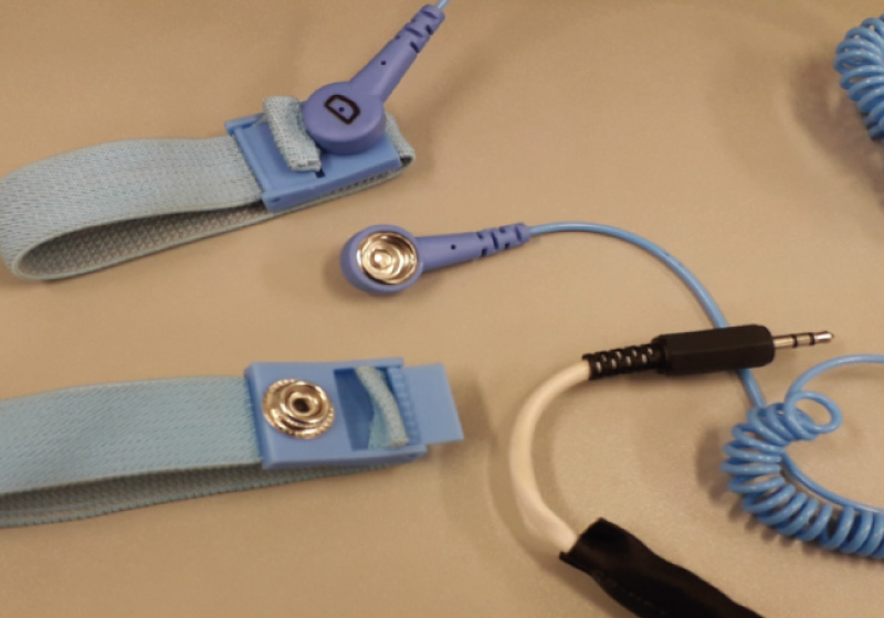 José tem paralisia cerebral e criou um sistema que facilita o uso de computadores por pessoas com deficiência - Foto: divulgação