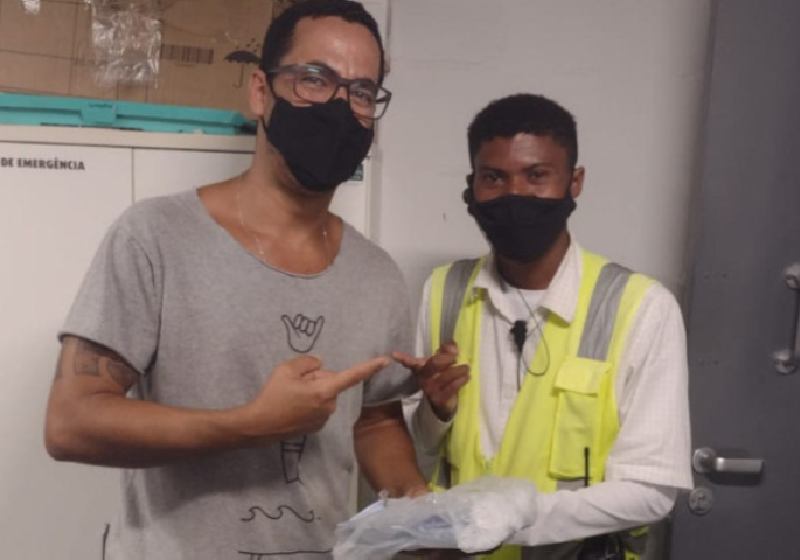 O operador de estacionamento Walison Soares Braga devolveu o valor que encontrou - Foto: divulgação