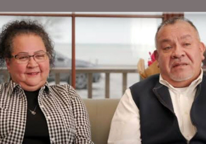 O casal Cliff e Tammy Webster,que vive numa reserva indígena, teve a vida mudada completamente, após faturar um prêmio de quase R$ 2 bilhões Foto: reprodução