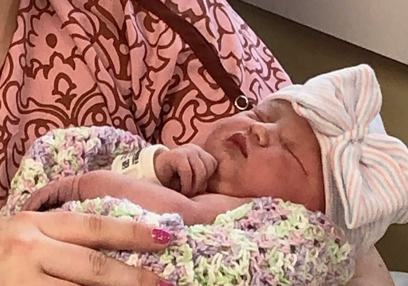 Hoje é um “dois dias” extra especial para esta recém-nascida e sua família! Judah Grace Spear nasceu em 22/02/22 às 2h22 no Centro Médico Regional de Alamance – na sala de parto e parto 2! publicou o Cone Health Hospital Foto: CHH