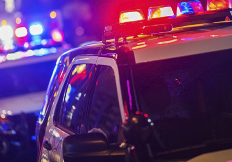 O menino ouviu barulhos em casa e alertou a mãe, que é deficiente auditiva - Foto: Getty Images