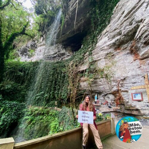 A jovem já viajo para vários países - Foto: reprodução Instagram