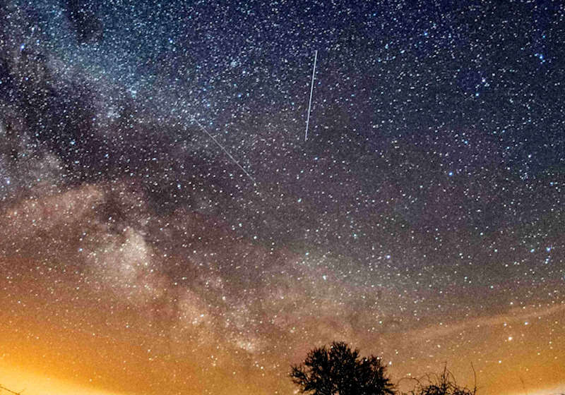 A chuva mais forte de estrelas cadentes está sendo aguardada para a madrugada de 23 de abril, sábado e será visível no Brasil Foto: USA Today