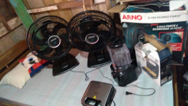 O jovem comprou itens essenciais para os pais - Foto: arquivo pessoal