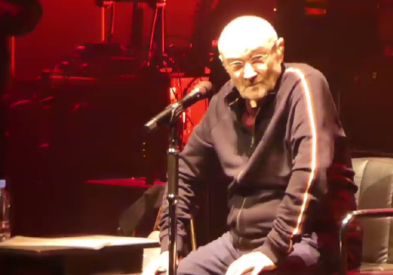 Com show majestoso, Phil Collins promove bailão da saudade e faz SP dançar  - Estadão